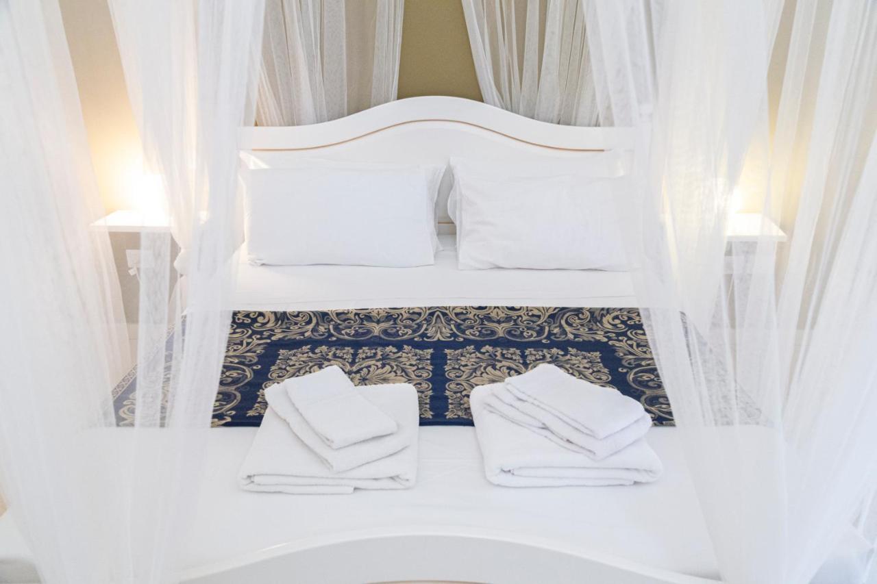 Casa Mamma Elvira Bed & Breakfast Lecce Eksteriør bilde