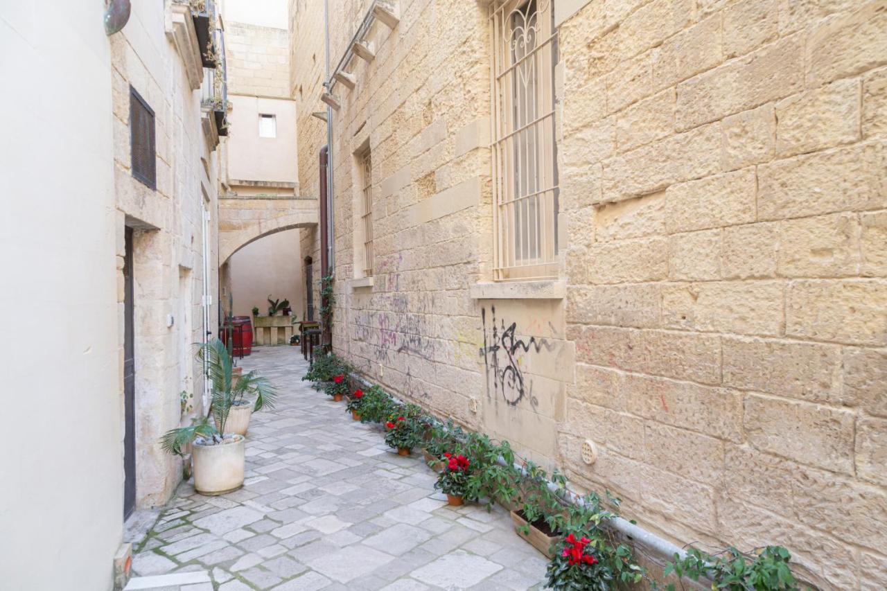 Casa Mamma Elvira Bed & Breakfast Lecce Eksteriør bilde