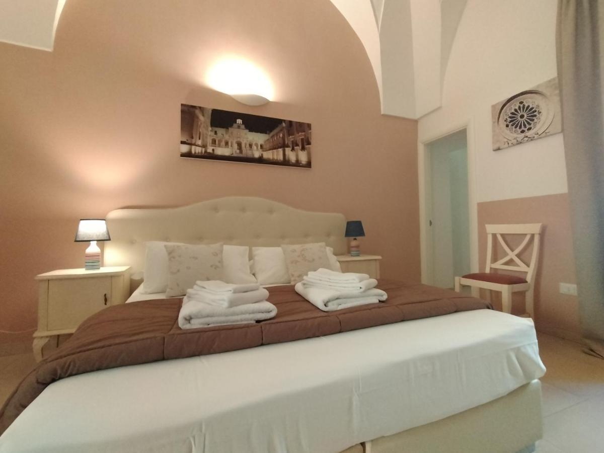 Casa Mamma Elvira Bed & Breakfast Lecce Eksteriør bilde
