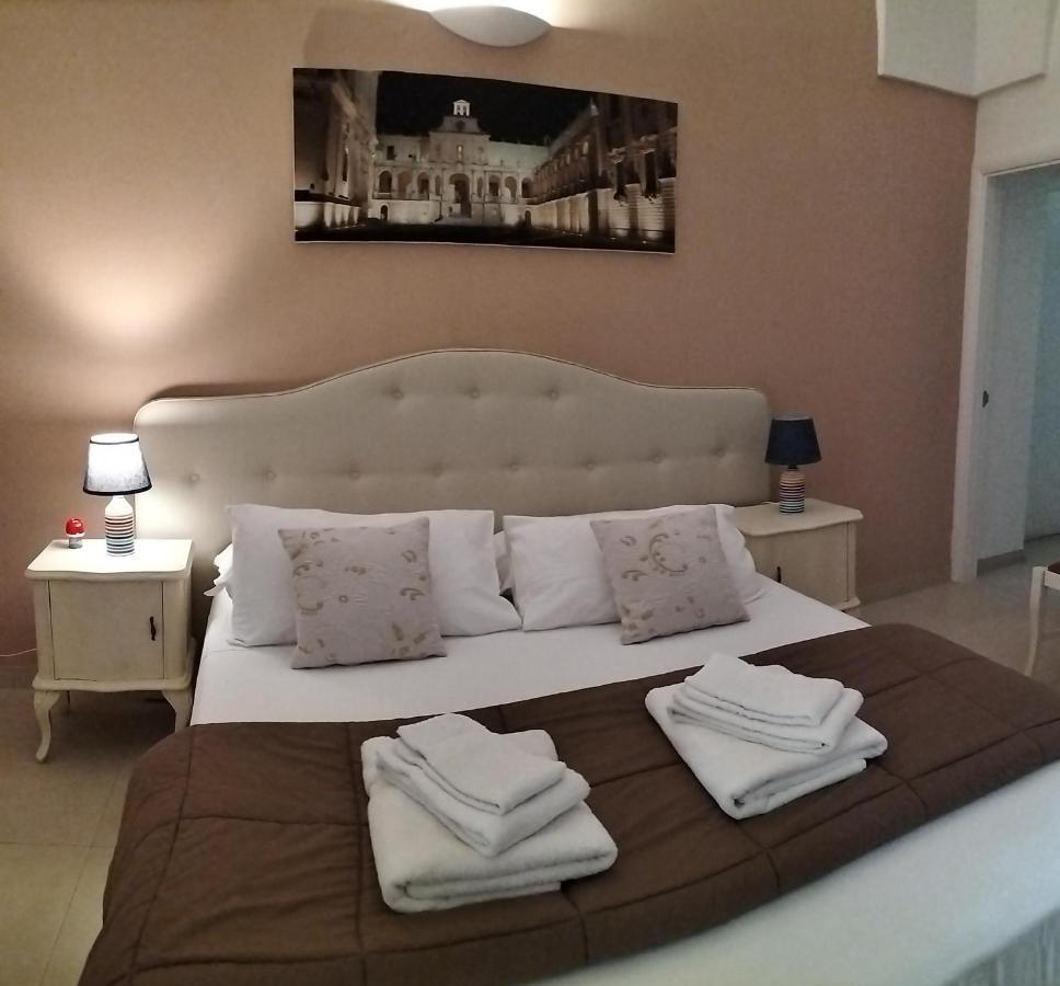 Casa Mamma Elvira Bed & Breakfast Lecce Eksteriør bilde